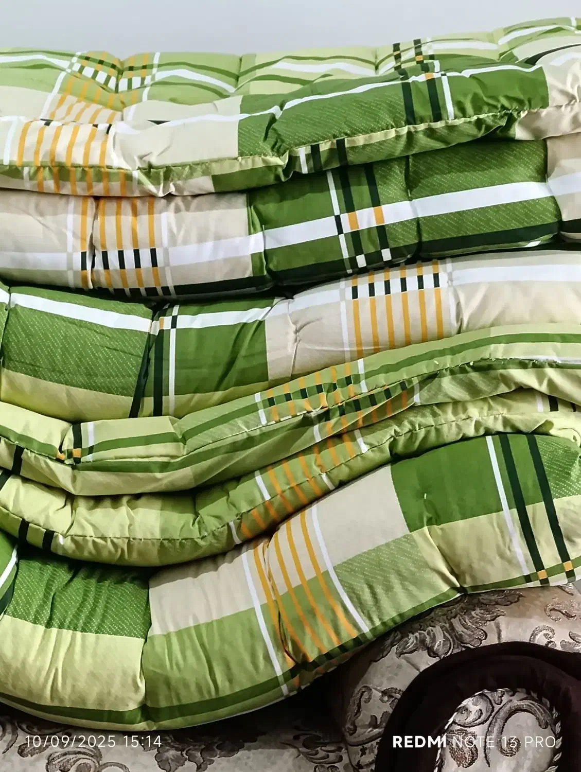 تشک پنبه یک نفره|رختخواب، بالش، پتو|بندر انزلی, معلم|دیوار