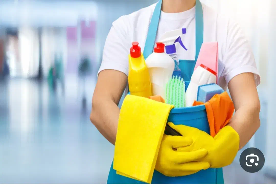 نظافت منزل با **تضمین رضایتمندی**|خدمات نظافت|خرم‌آباد, |دیوار