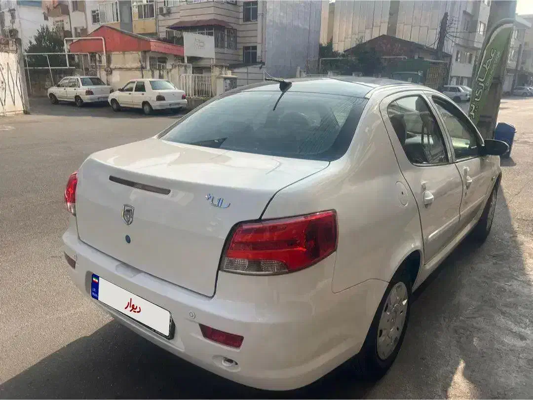 رانا پلاس پانامرا مشابه صفر|خودرو سواری و وانت|رشت, معلم|دیوار