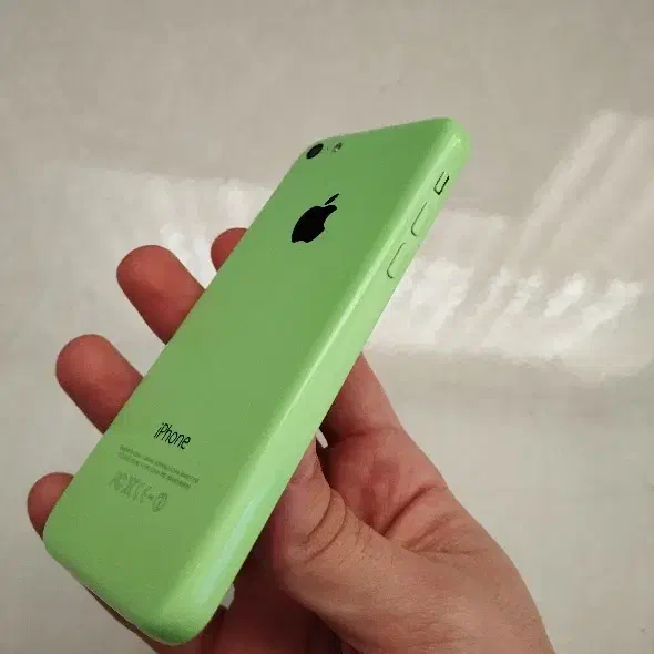 آیفون 5c|موبایل|ساوه, |دیوار