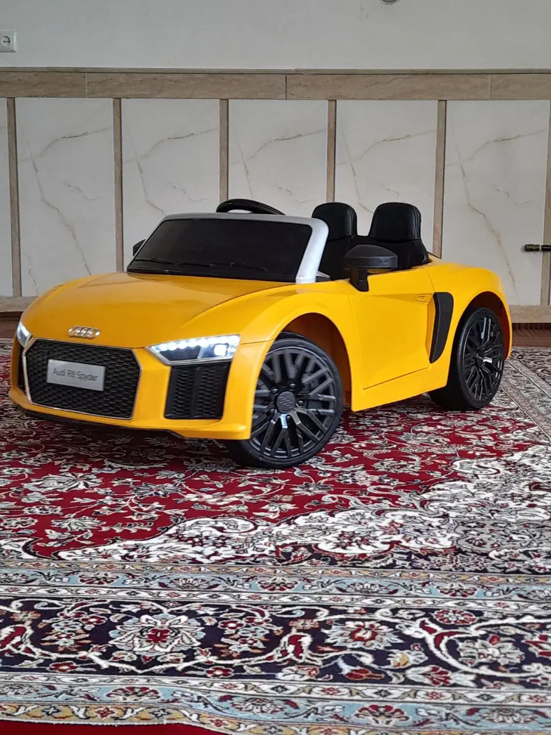 ماشین شارژی|اسباب‌بازی بچه|قلندر آباد, |دیوار