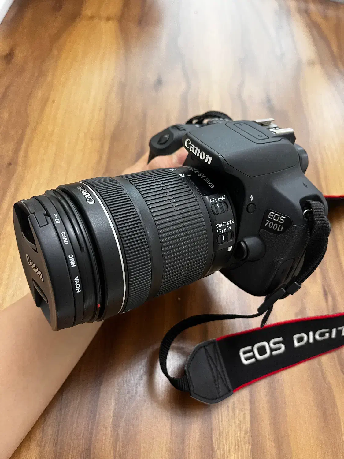دوربین cannon 700D + لنز 135-18|دوربین عکاسی و فیلم‌برداری|بندرعباس, |دیوار