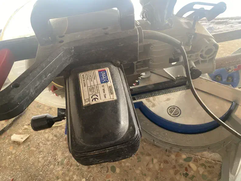 فارسی بر|ابزارآلات|خمینیشهر, |دیوار