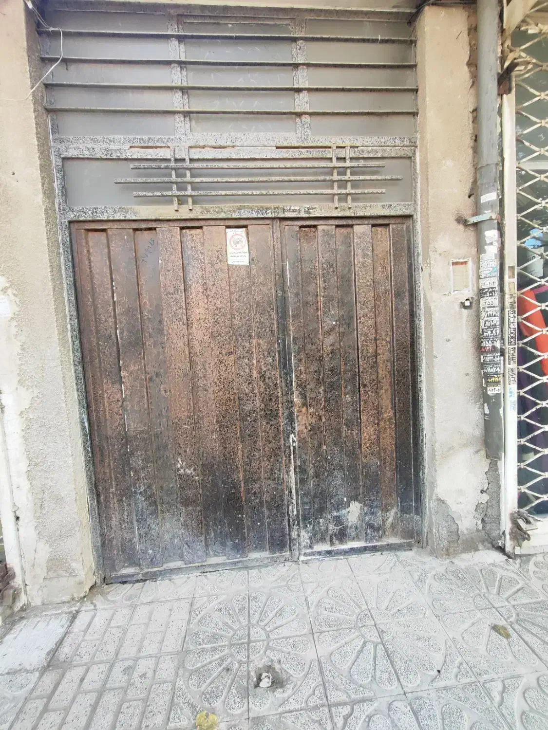 درب حیاط|مصالح و تجهیزات ساختمان|مشهد, رده|دیوار