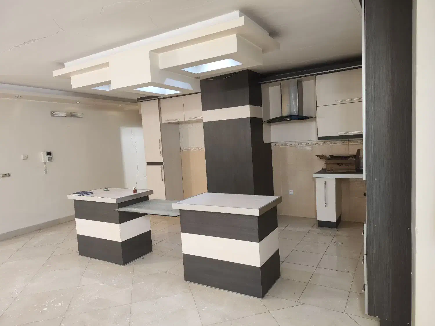 ست کابینت، روشویی. شیرآلات|مصالح و تجهیزات ساختمان|نائین, |دیوار