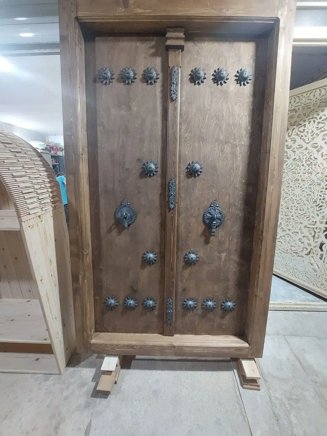 تعمیرات کارهای چوبی|خدمات پیشه و مهارت|یزد, |دیوار