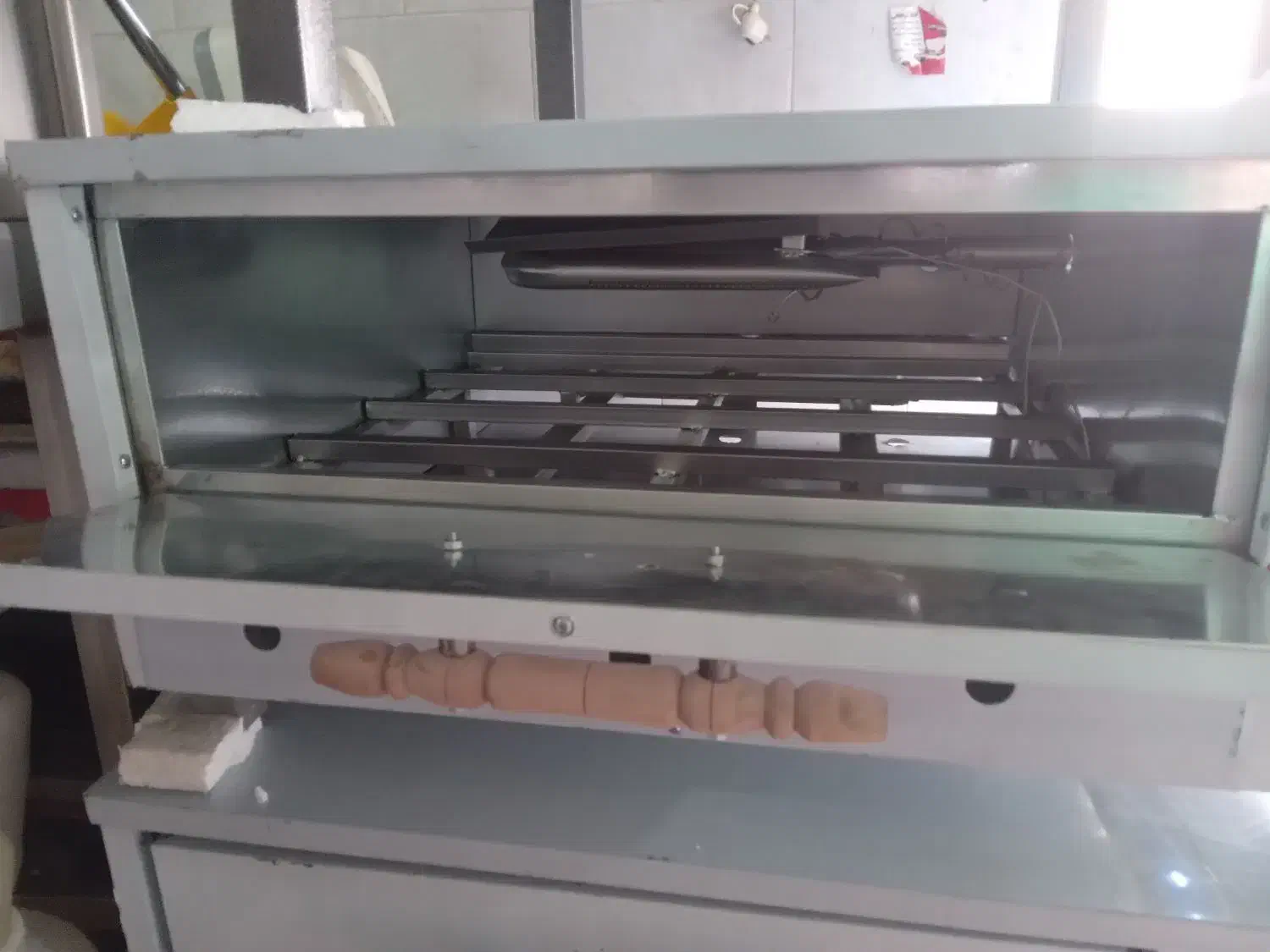 فرپیتزا صندوقی فرصندوقی شعله بغل و کف|کافی‌شاپ و رستوران|اصفهان, بهارستان|دیوار