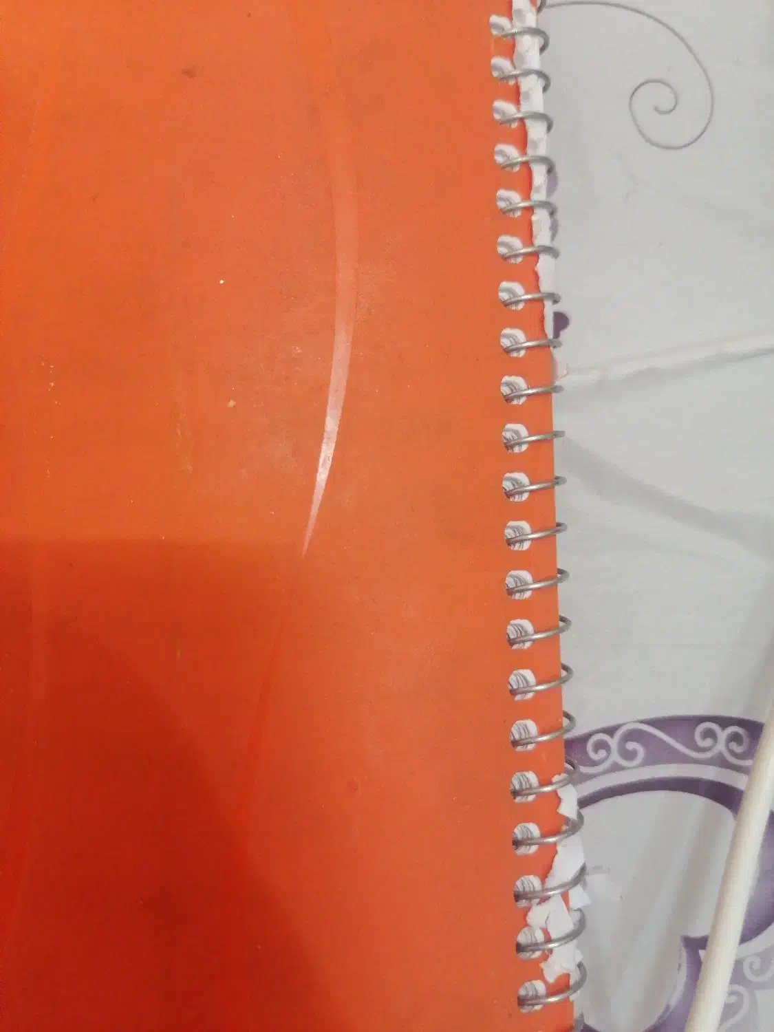 گمشده پوشه مشکی و دفترچه نارنجی رنگ. مژدگانی دارد|اشیا|کرمان, |دیوار