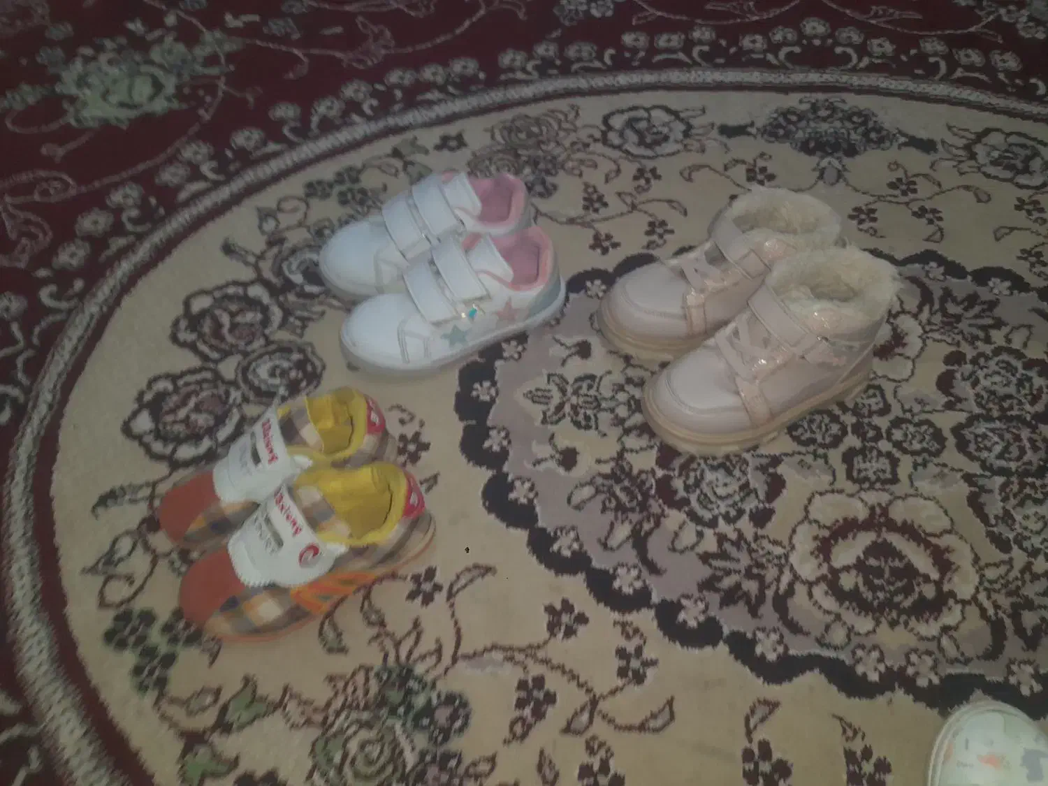 کفش بچگانه|کفش و لباس بچه|تاکستان, |دیوار