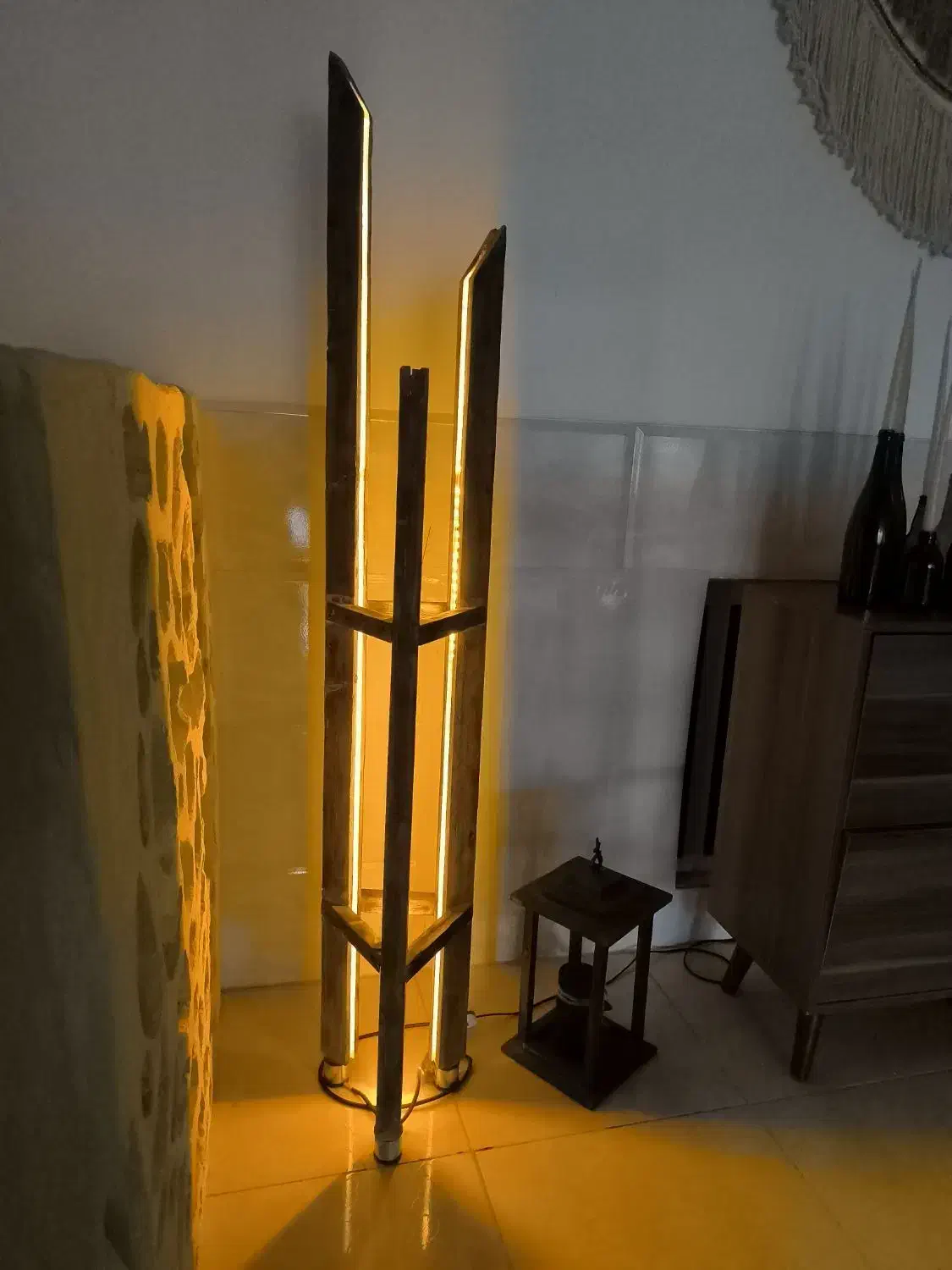 سه وسیله چوبی دست ساز اباژور کنارسالنی و وارمر|چراغ خواب و آباژور|یزد, |دیوار