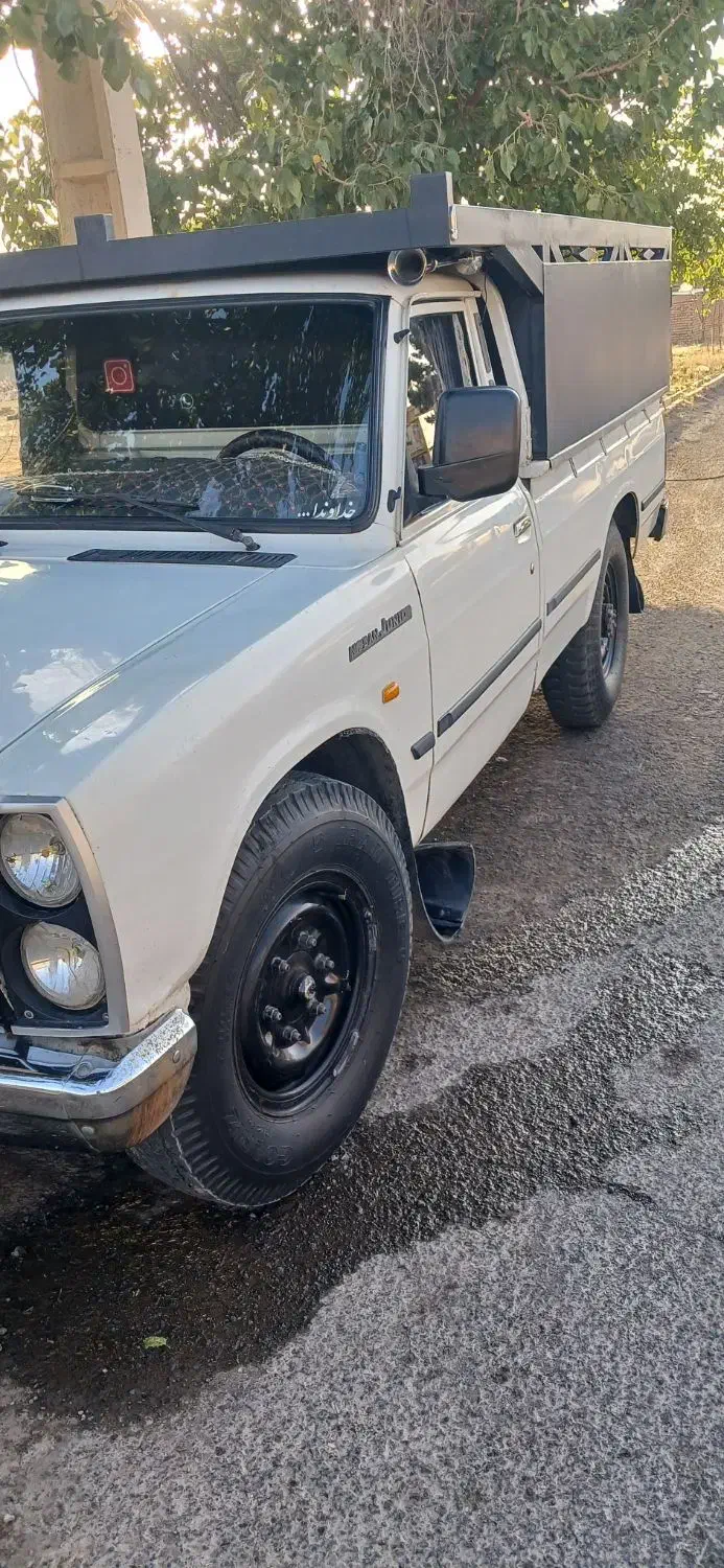 نیسان سفیدمدل ۹۳دوگانه دست|خودرو سواری و وانت|تفرش, |دیوار