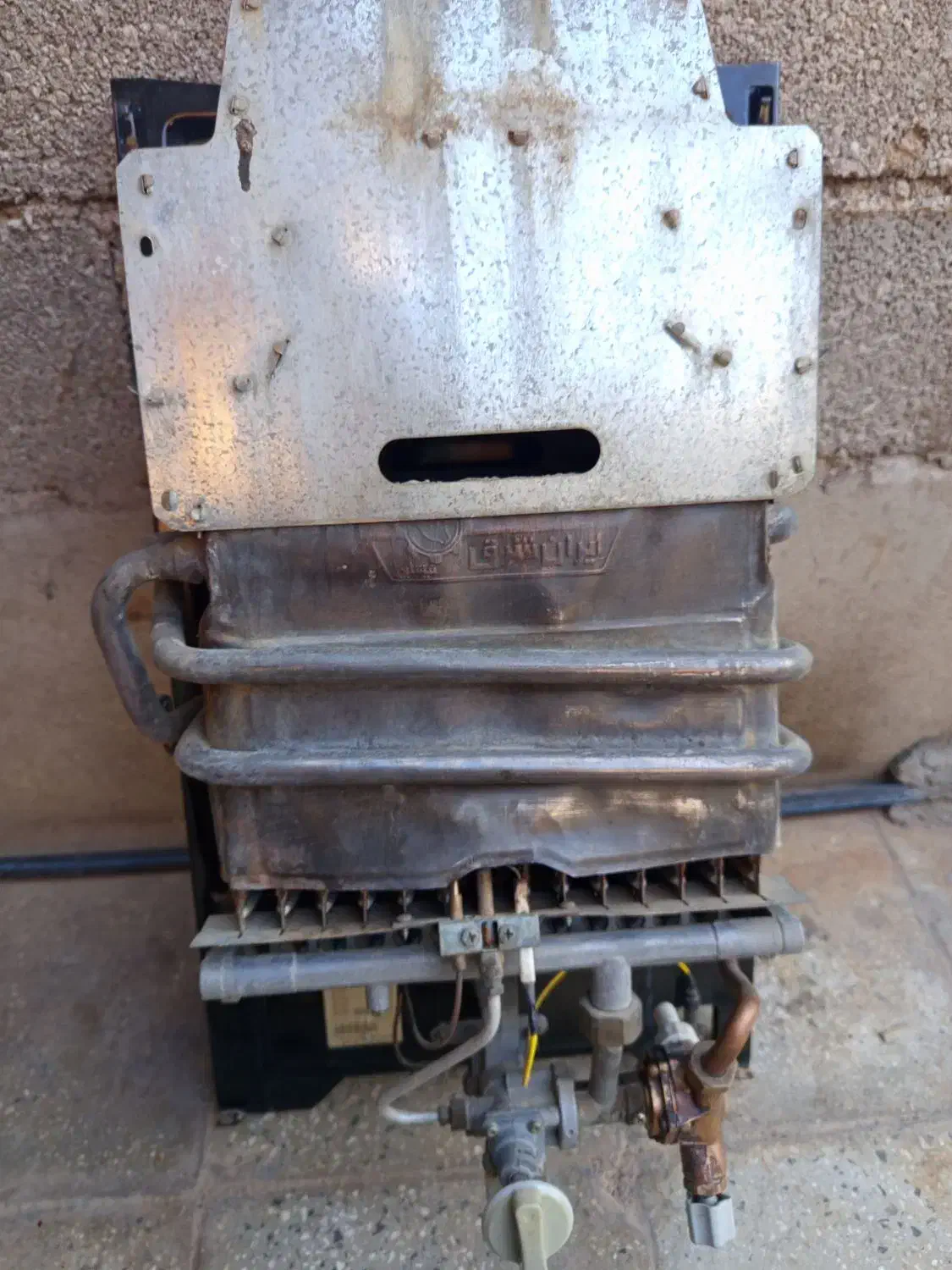 آبگرمکن|آبگرمکن، پکیج، شوفاژ|شوشتر, |دیوار