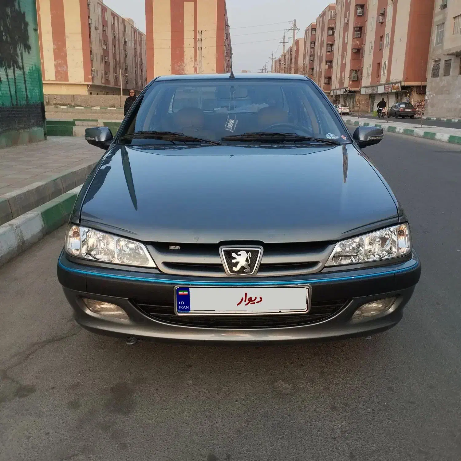 پرشیا سال مدل آخر ۹۳ خشک واقعی میباشد|خودرو سواری و وانت|قرچک, میرزائی شمالی|دیوار