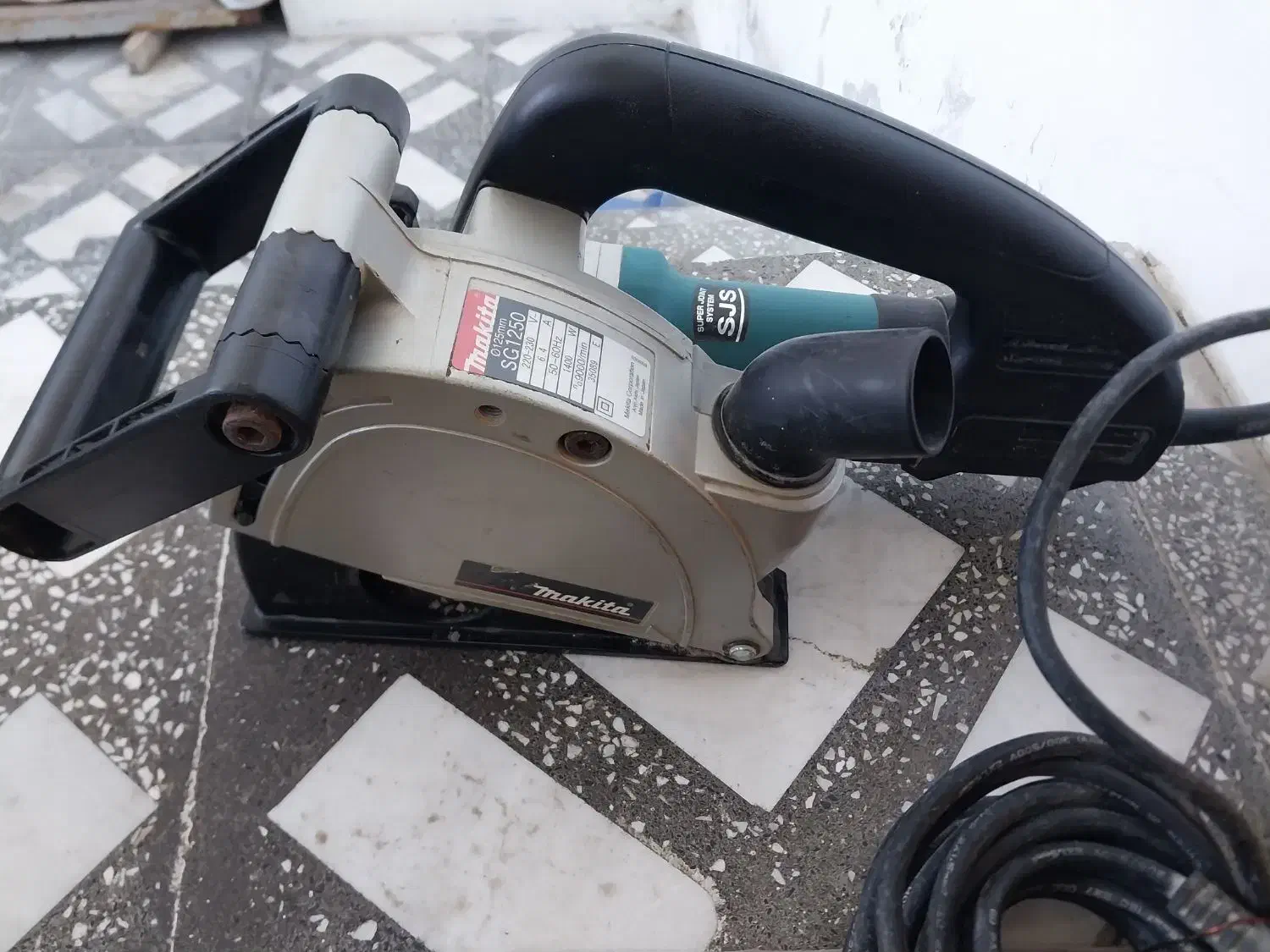 شیارزن ماکیتا اصل ژاپن|ابزارآلات|آمل, |دیوار