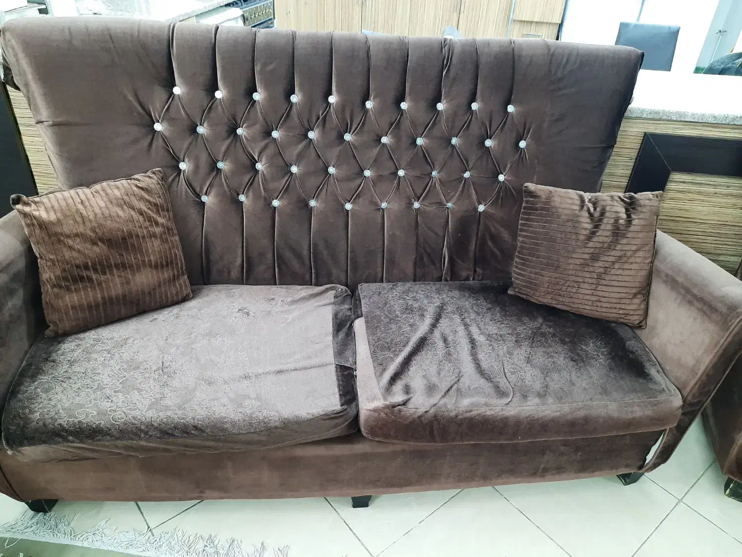 مبل کارکرده۷ نفره|مبلمان خانگی و میز عسلی|اصفهان, ستار|دیوار