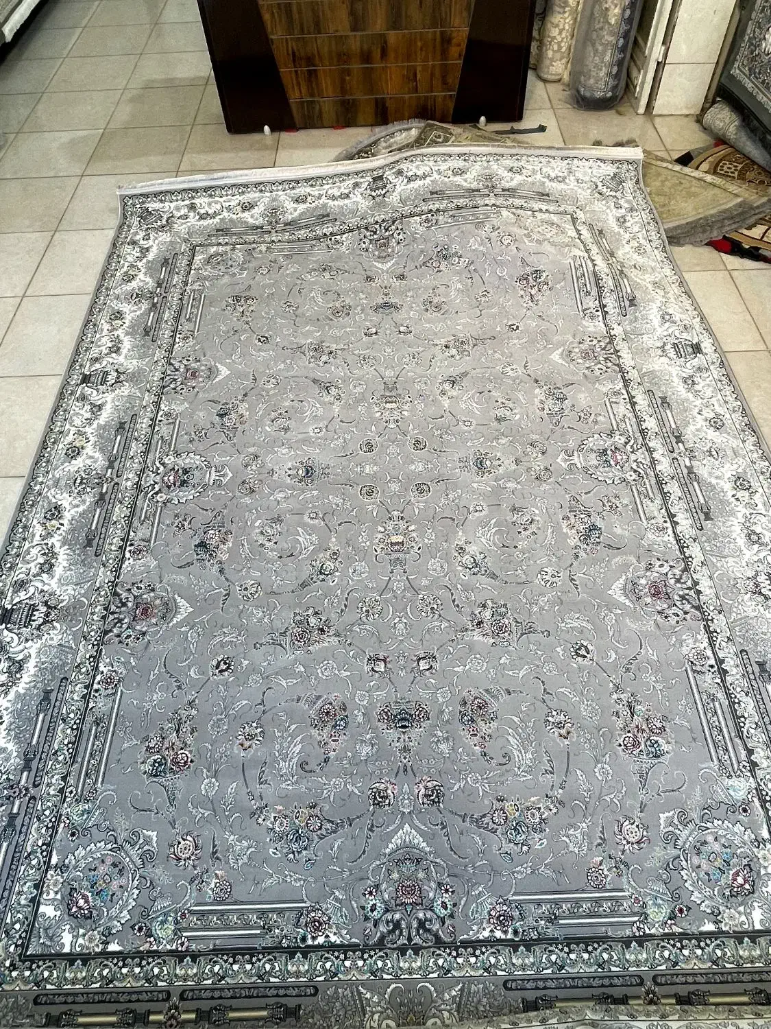 ۴ تخته فرش ۹متری ۱۲۰۰شانه تراکم۳۶۰۰ پرز دار|فرش|کرمانشاه, |دیوار