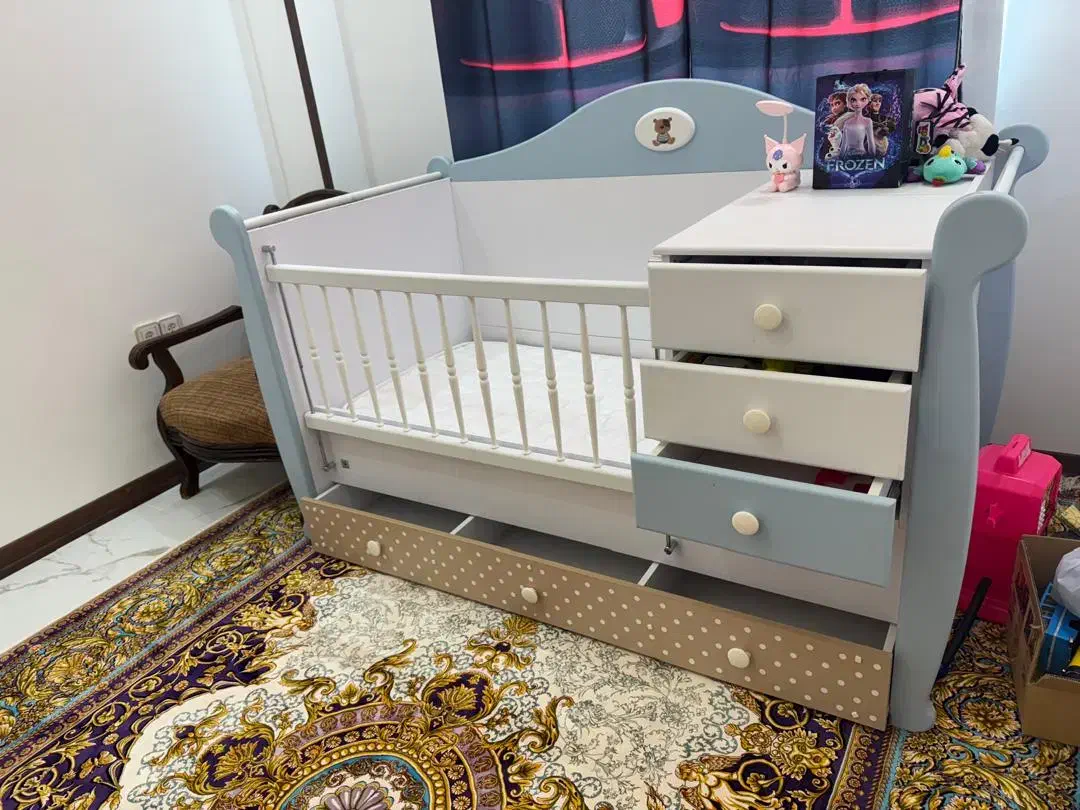 سرویس خواب کودک|تخت و صندلی بچه|صدرا-فارس, فاز ۲|دیوار