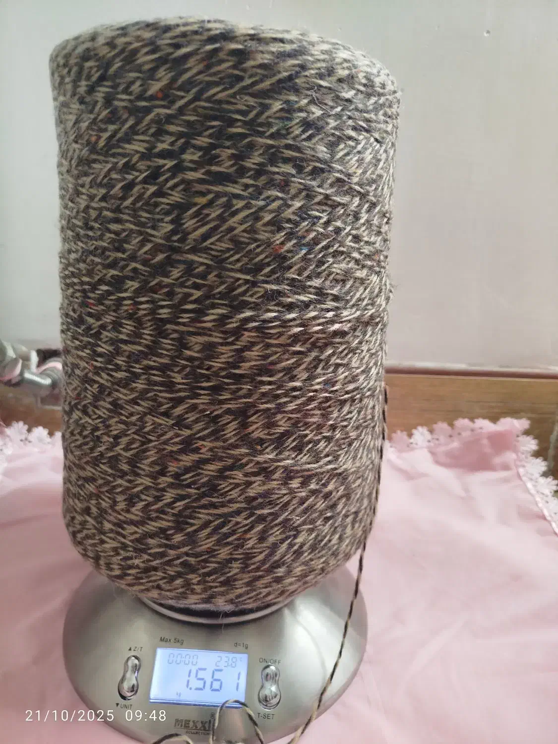 دوک نخ ماشین بافت کیلویی۳۰۰هزار تومان|لوازم خیاطی و بافتنی|شاهرود, |دیوار