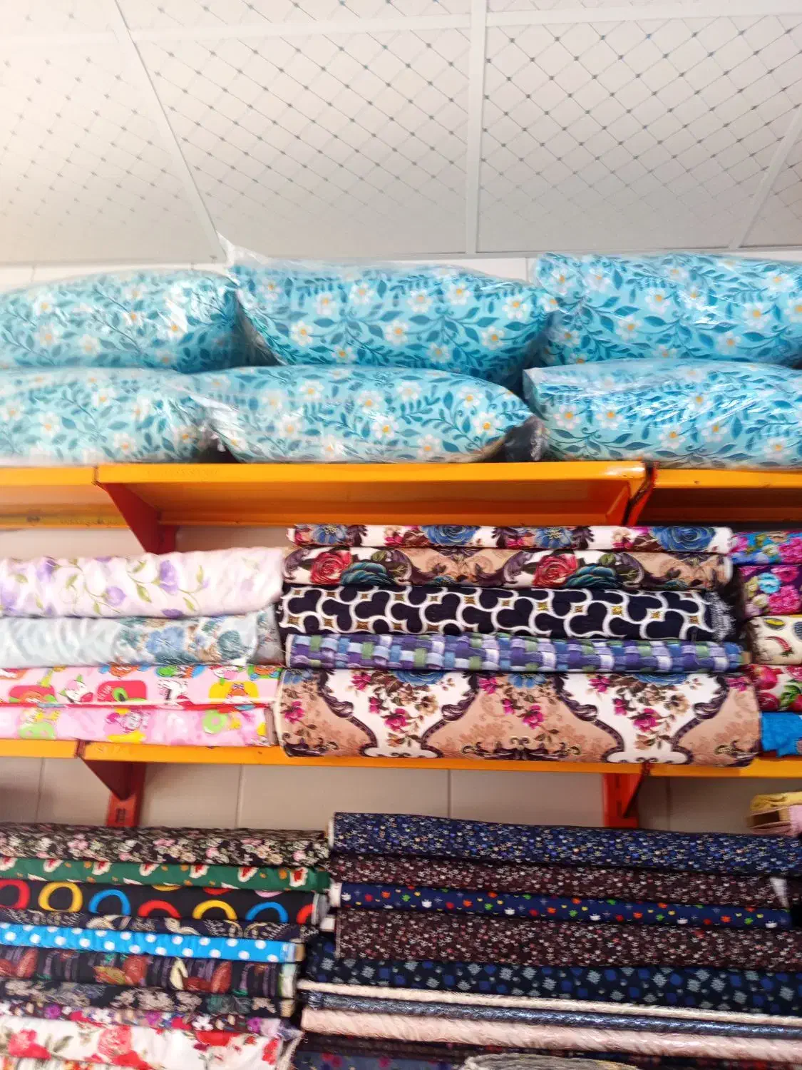 فروش انواع پارچه های لباسی و ملافه ای|لباس|محمدشهر, جعفرآباد|دیوار