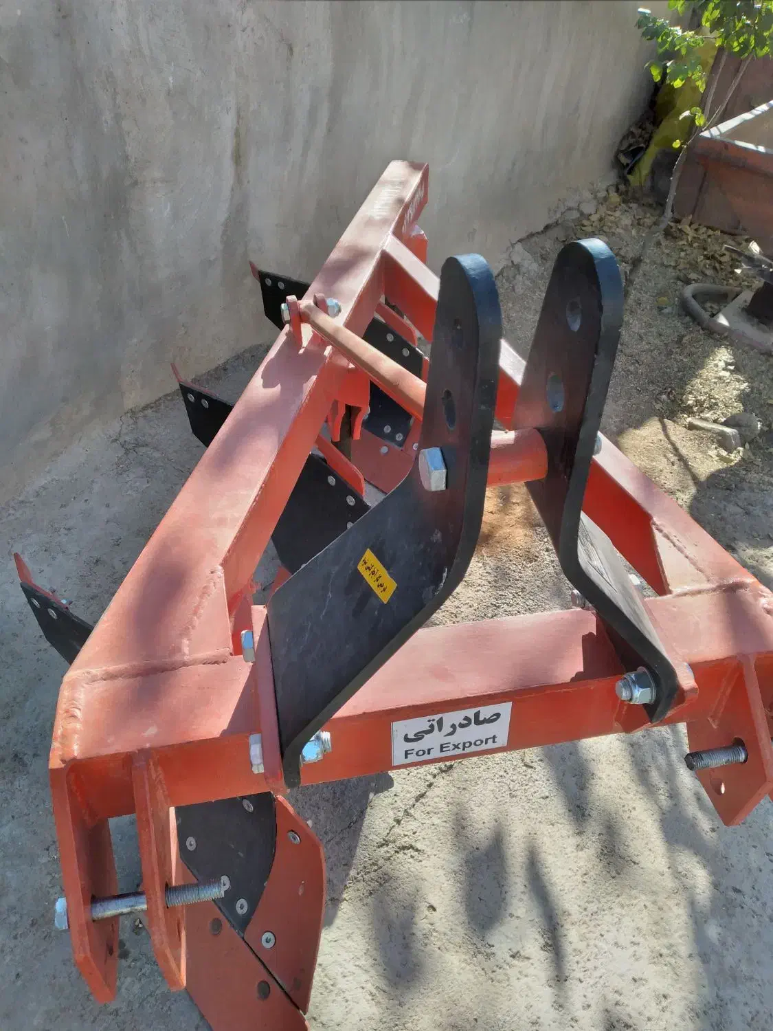 تراکتور. گاو آهن و خرمن کوب|خودرو سنگین|اراک, |دیوار