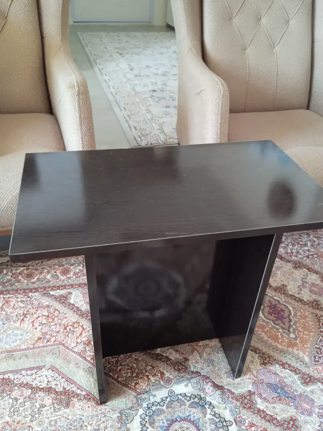 میز جلو مبلی چوبی|مبلمان خانگی و میز عسلی|گلبهار, شهر جدید گلبهار|دیوار