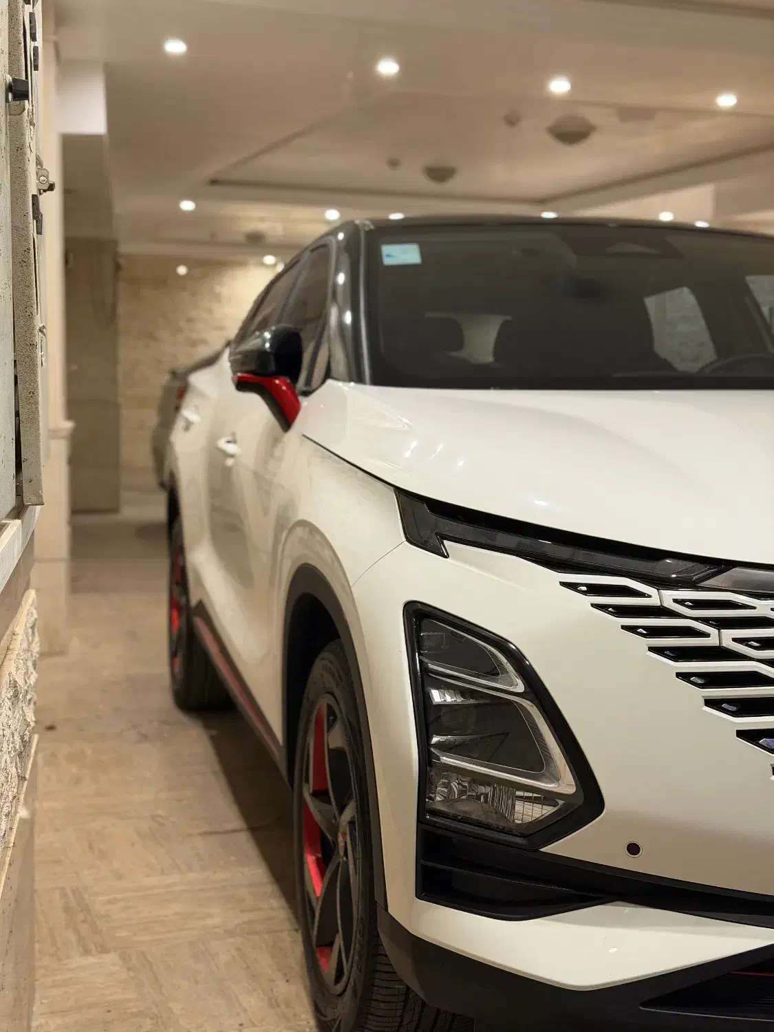 فونیکس fx|خودرو سواری و وانت|قم, چهل درخت‎|دیوار