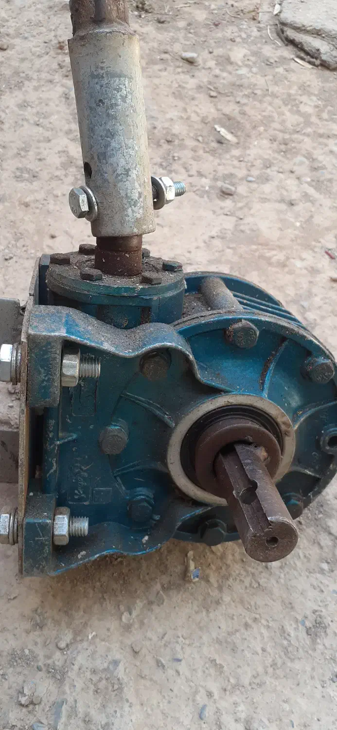 گیربکس دریچه سقف گلخانه|ماشین‌آلات صنعتی|خمین, |دیوار