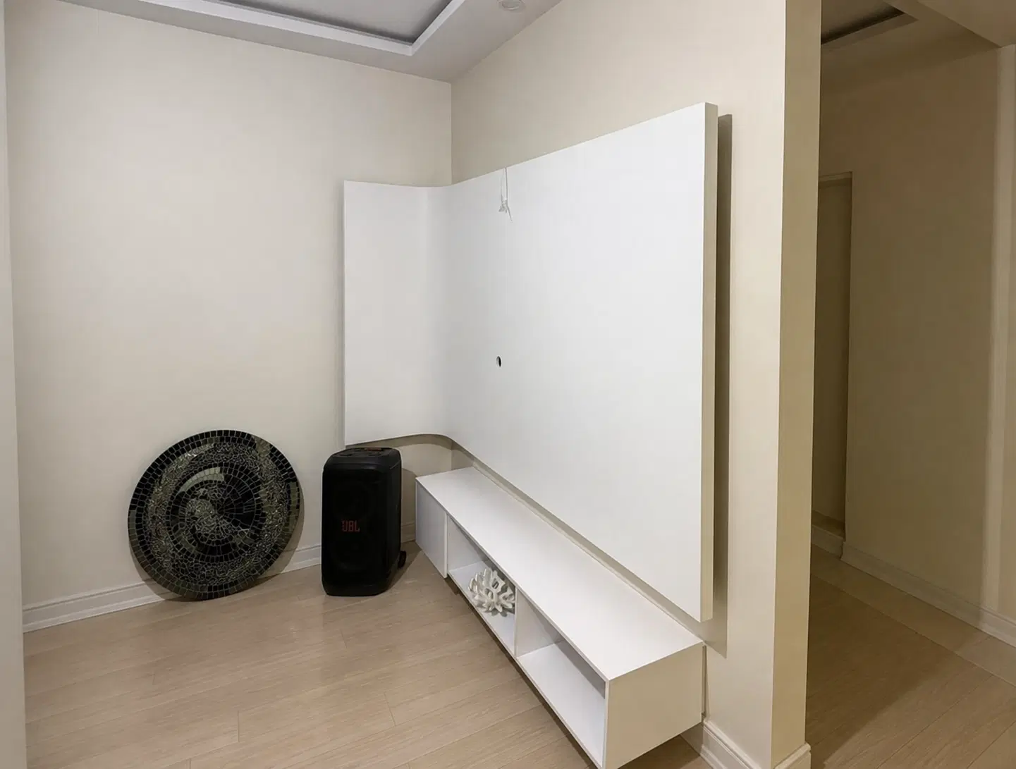 کناف دکوراسیون سقف دیوار تیوی وال اجرا دورباکس فلت|خدمات پیشه و مهارت|تهران, مهران (سیدخندان)|دیوار