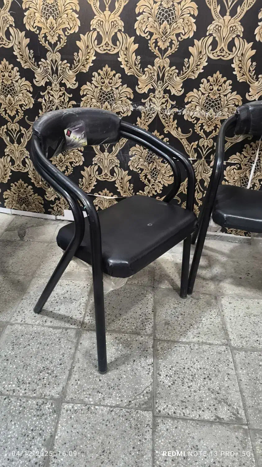 صندلی انتظار ۴عدد|دفتر کار|تربتحیدریه, قاسم آباد|دیوار