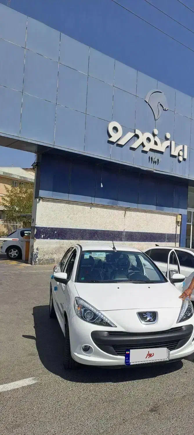 ۲۰۷ خشک tu3 سقف فلز|خودرو سواری و وانت|فردیس, فردیس|دیوار