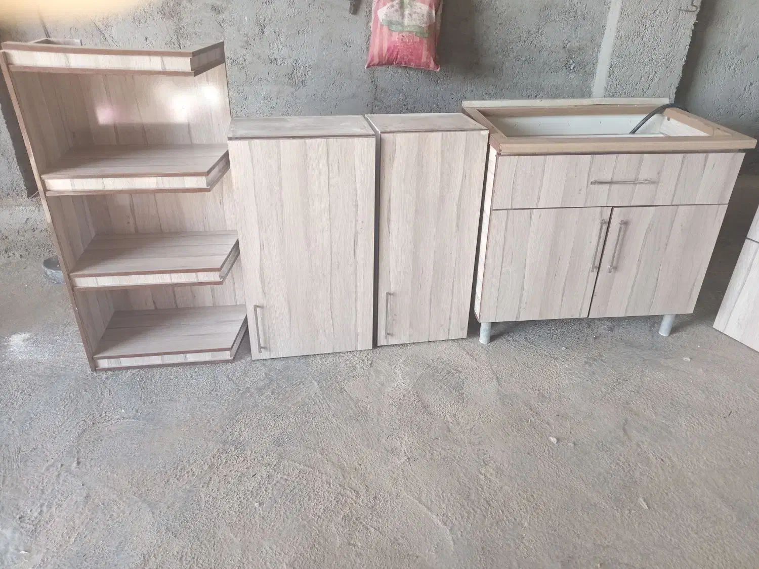 کابینت تمام ام دی اف ۶ تیکه سالم دیواری|مصالح و تجهیزات ساختمان|بزینه رود, |دیوار