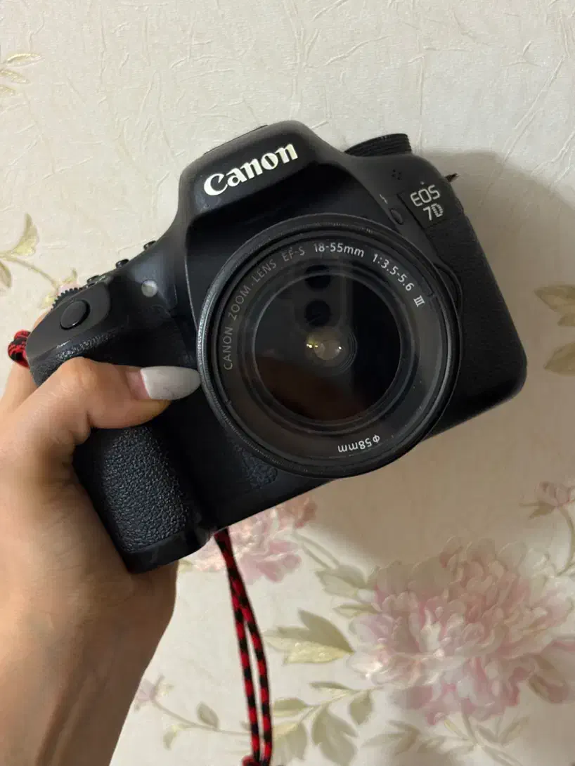 دوربین کانن 7d|دوربین عکاسی و فیلم‌برداری|قم, زنبیل آباد|دیوار