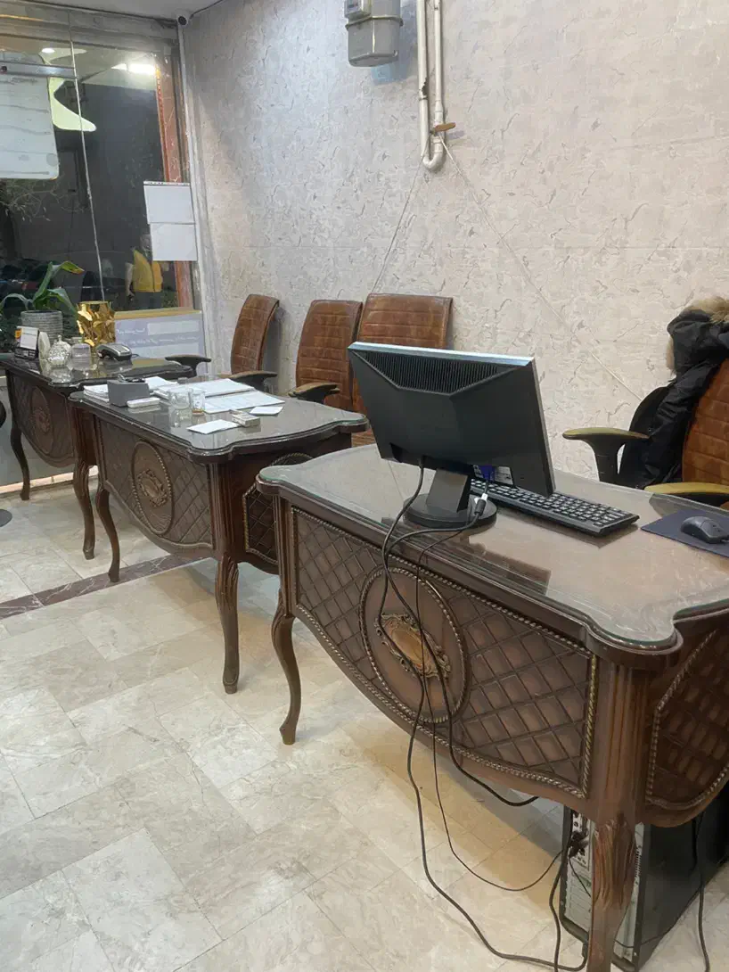 میز اداری و صندلی اداری نو|مبلمان اداری|مشهد, هفت تیر (حافظ)|دیوار