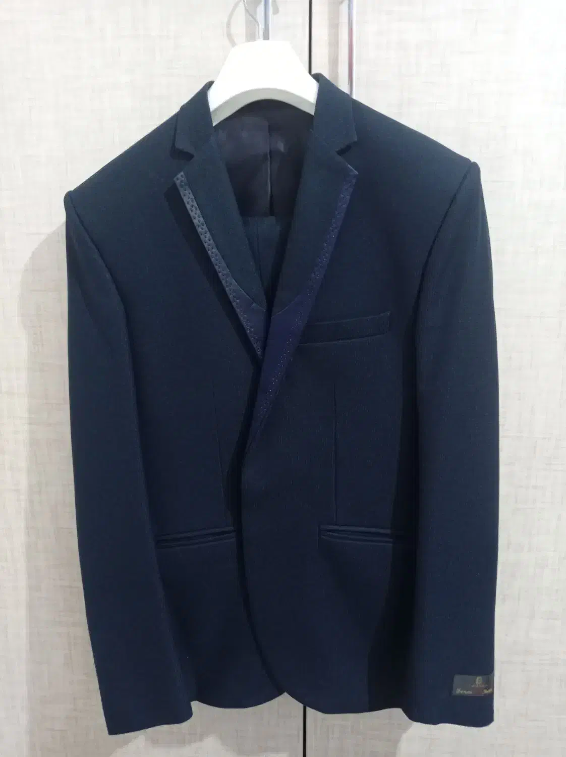 کت و شلوار|لباس|گلبهار, شهر جدید گلبهار|دیوار