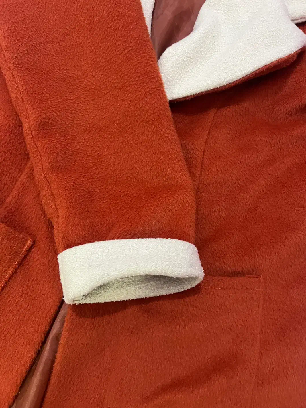 پالتوهای فری سایز مناسب برای هرسایزی|لباس|میانه, |دیوار