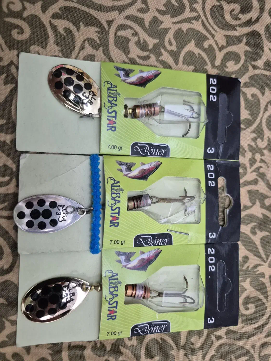 چوب و قلاب ماهیگیری زنده نگه دار کیف ماهیگیری|ماهیگیری|تهران, لویزان|دیوار