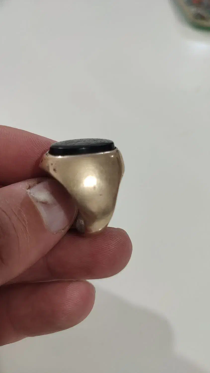 انگشتر قدیمی. نگین مشکی خطی|جواهرات|ماهدشت, |دیوار