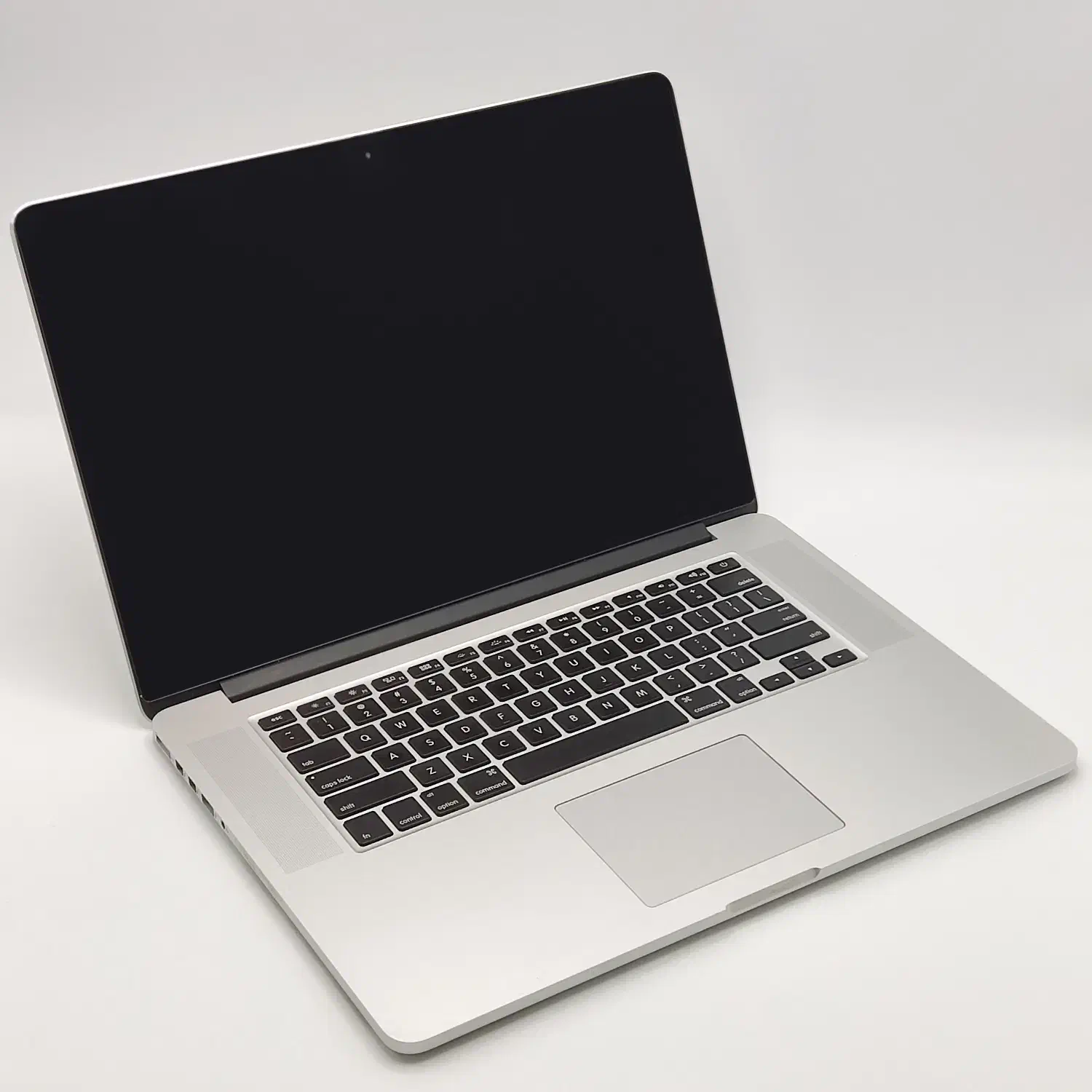 مک بوک پرو رتینا 15 اینچ macbook 15 retina|رایانه همراه|قم, صفائیه|دیوار