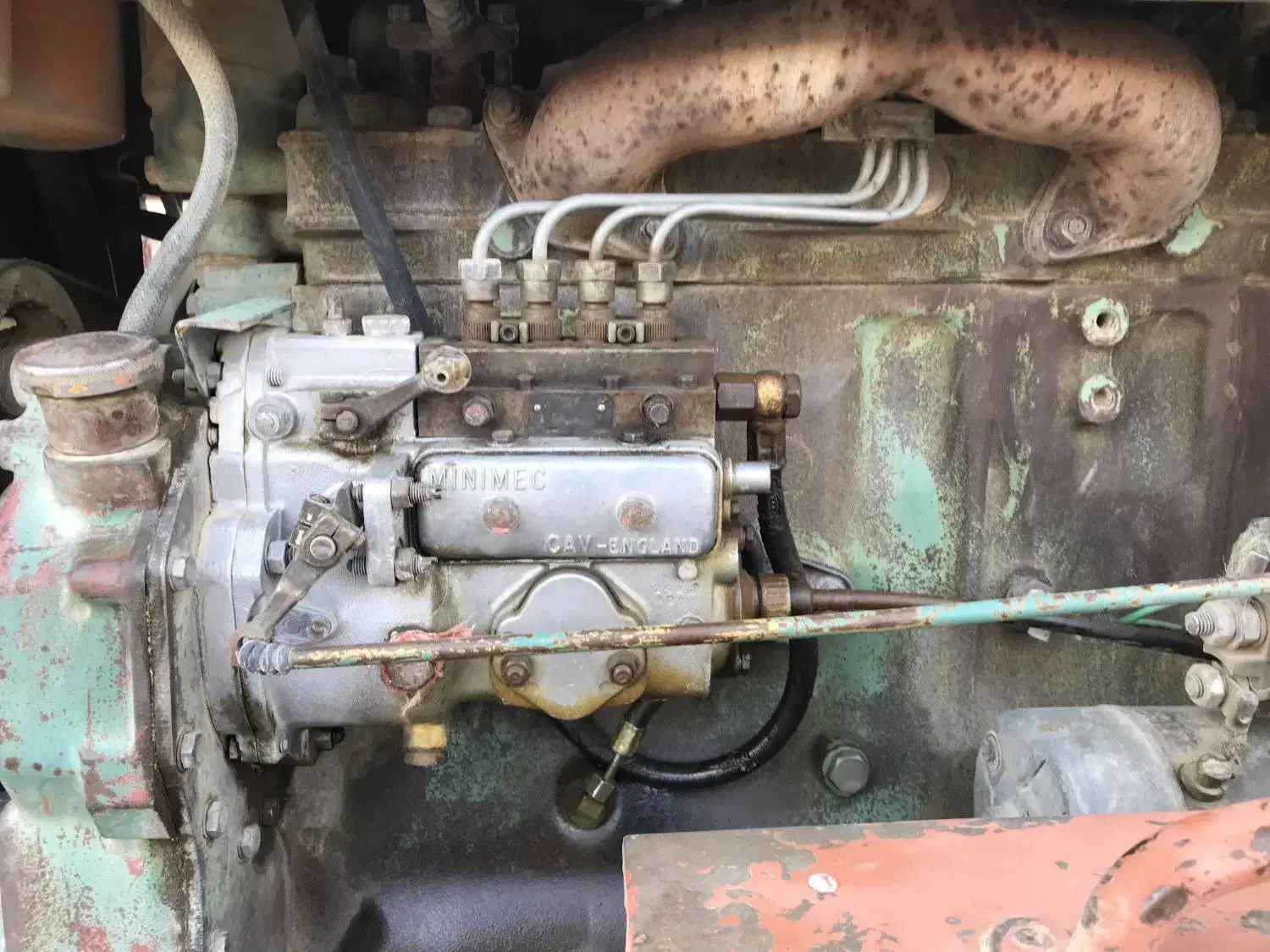 تراکتور بی ام ولوو ۴ سیلندر|خودرو سنگین|درب گنبد, |دیوار