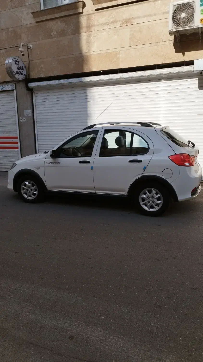 کوییک ساده مدل 1400|خودرو سواری و وانت|رشت, باهنر|دیوار