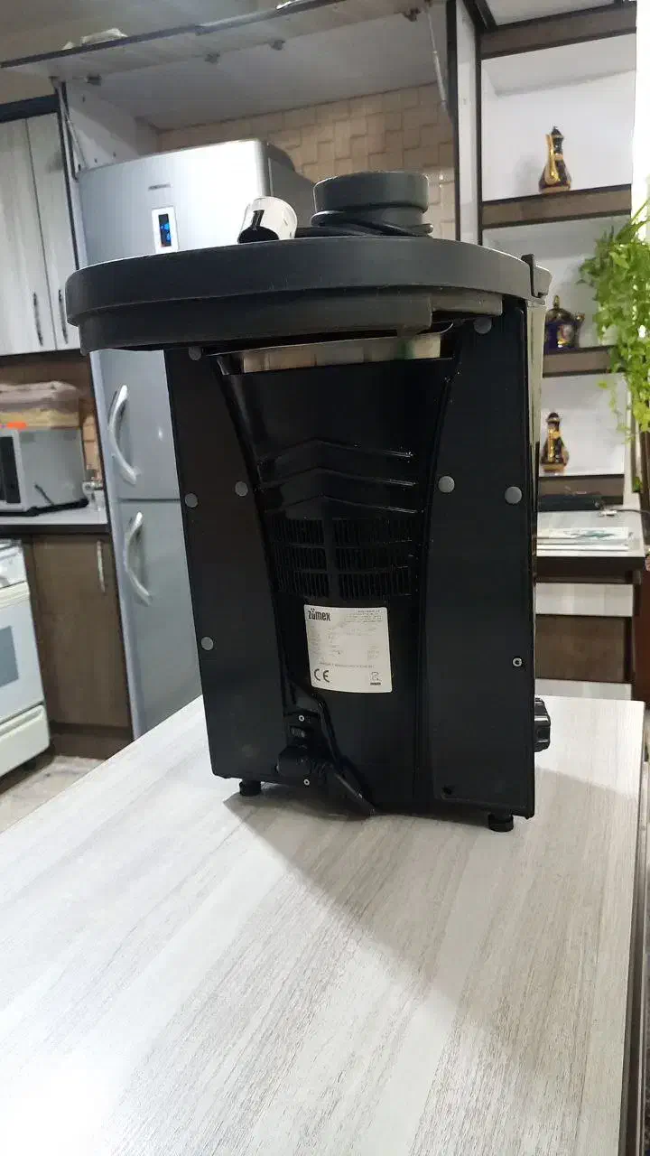 آبمیوه گیر صنعتی|آبمیوه‌گیر و آب‌مرکبات‌گیر|قرچک, زیبا شهر|دیوار