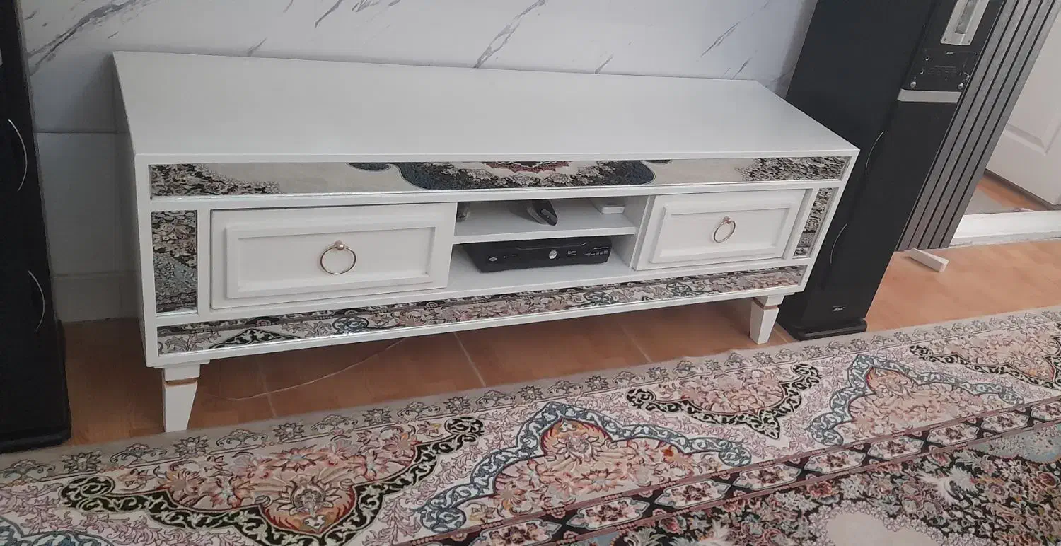 میز تلویزیون درحدنو.آینه|میز تلویزیون|محمدیه-قزوین, |دیوار