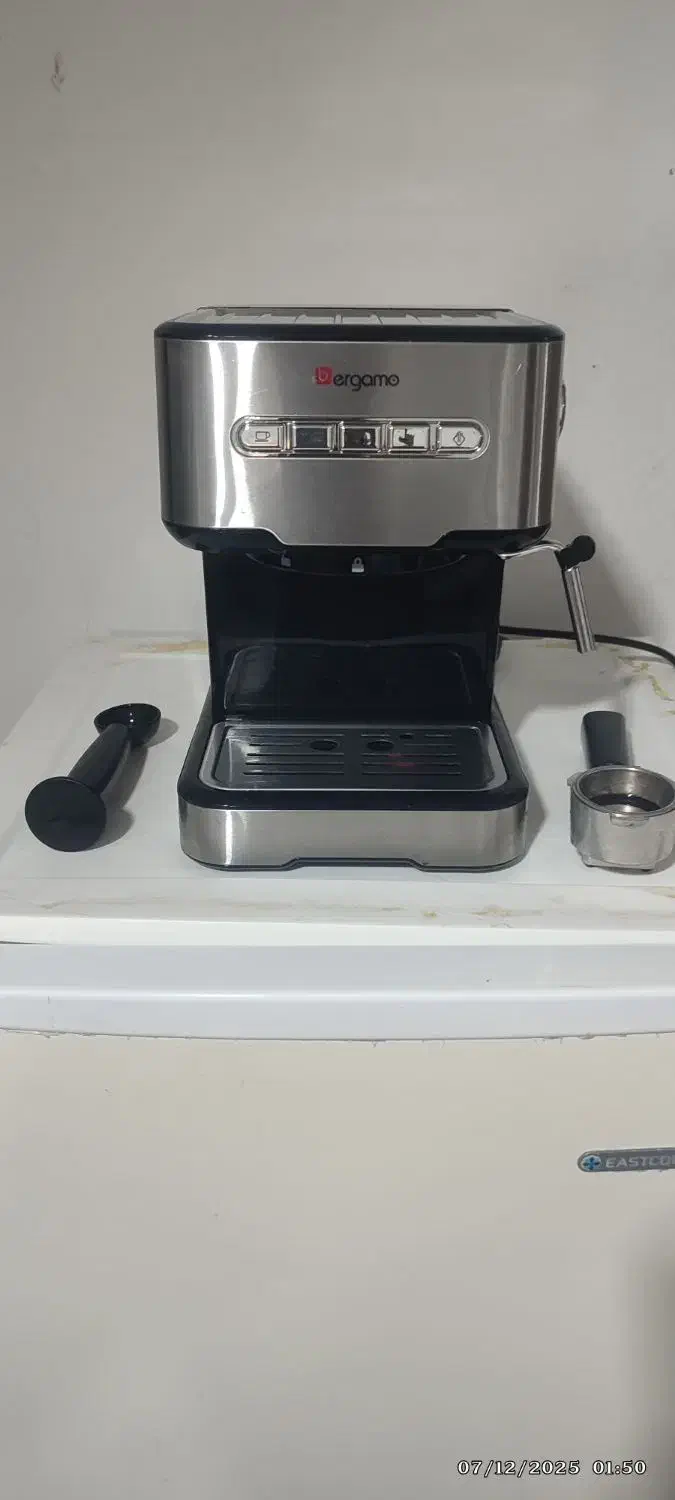 قهوه ساز دقیقا بانصف قیمت|سماور، چایساز، قهوهساز|کیش, |دیوار