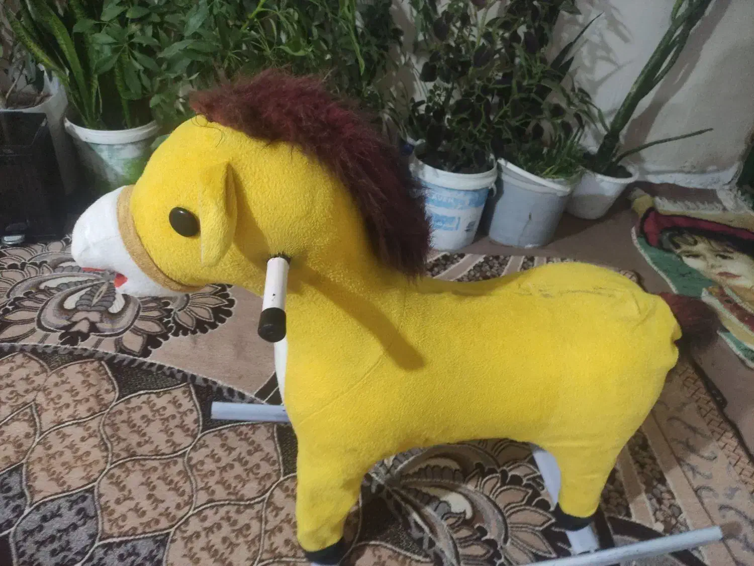 اسباب بازی|اسباب‌بازی بچه|انزل, |دیوار