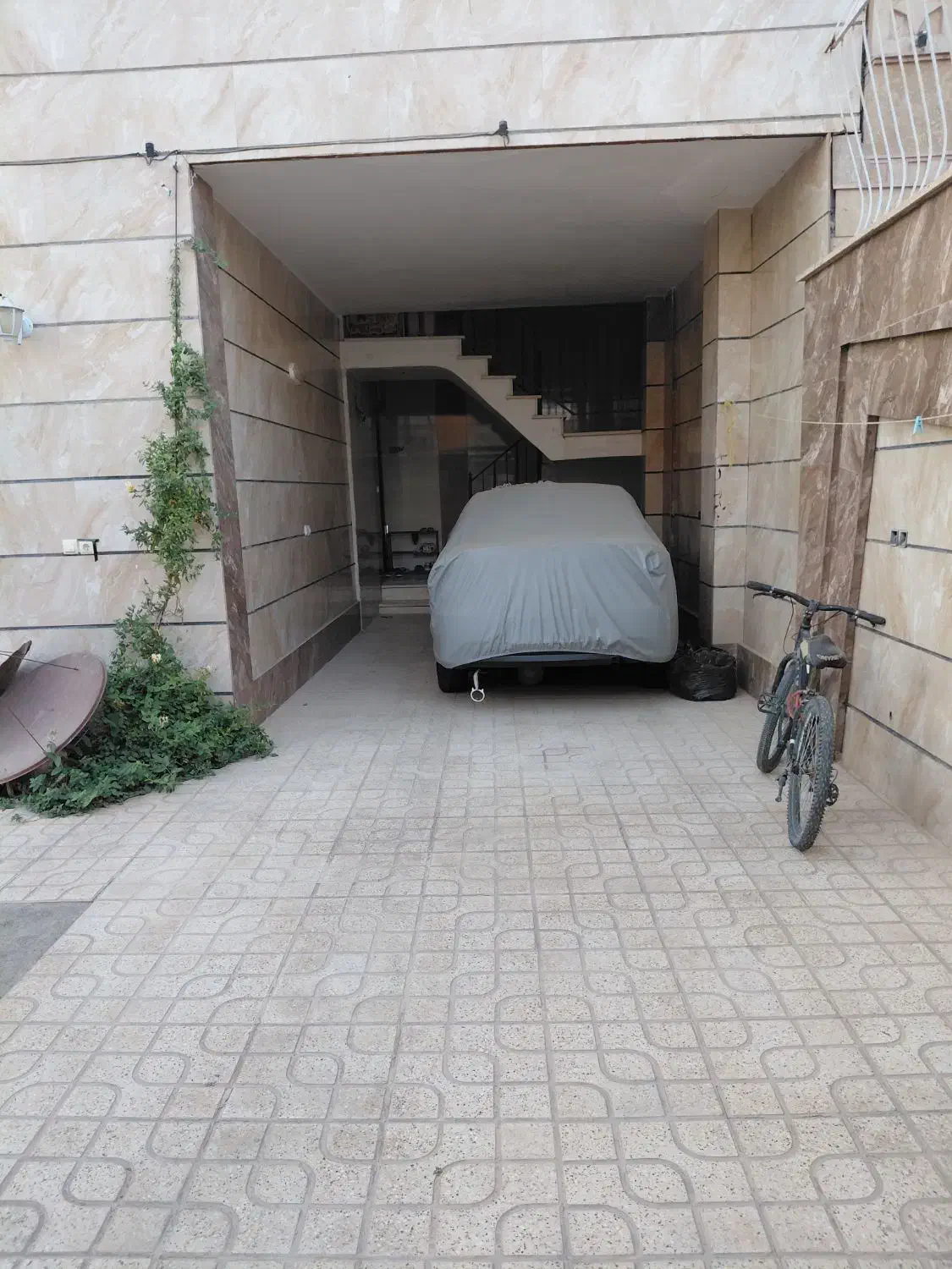 منزل دوطبقه هست که طبقه دوم به‌فروش میرسه|فروش آپارتمان|شاهین‌شهر, گرگاب|دیوار