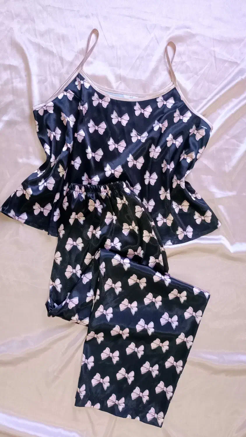 لباس خواب|لباس|کرمان, |دیوار