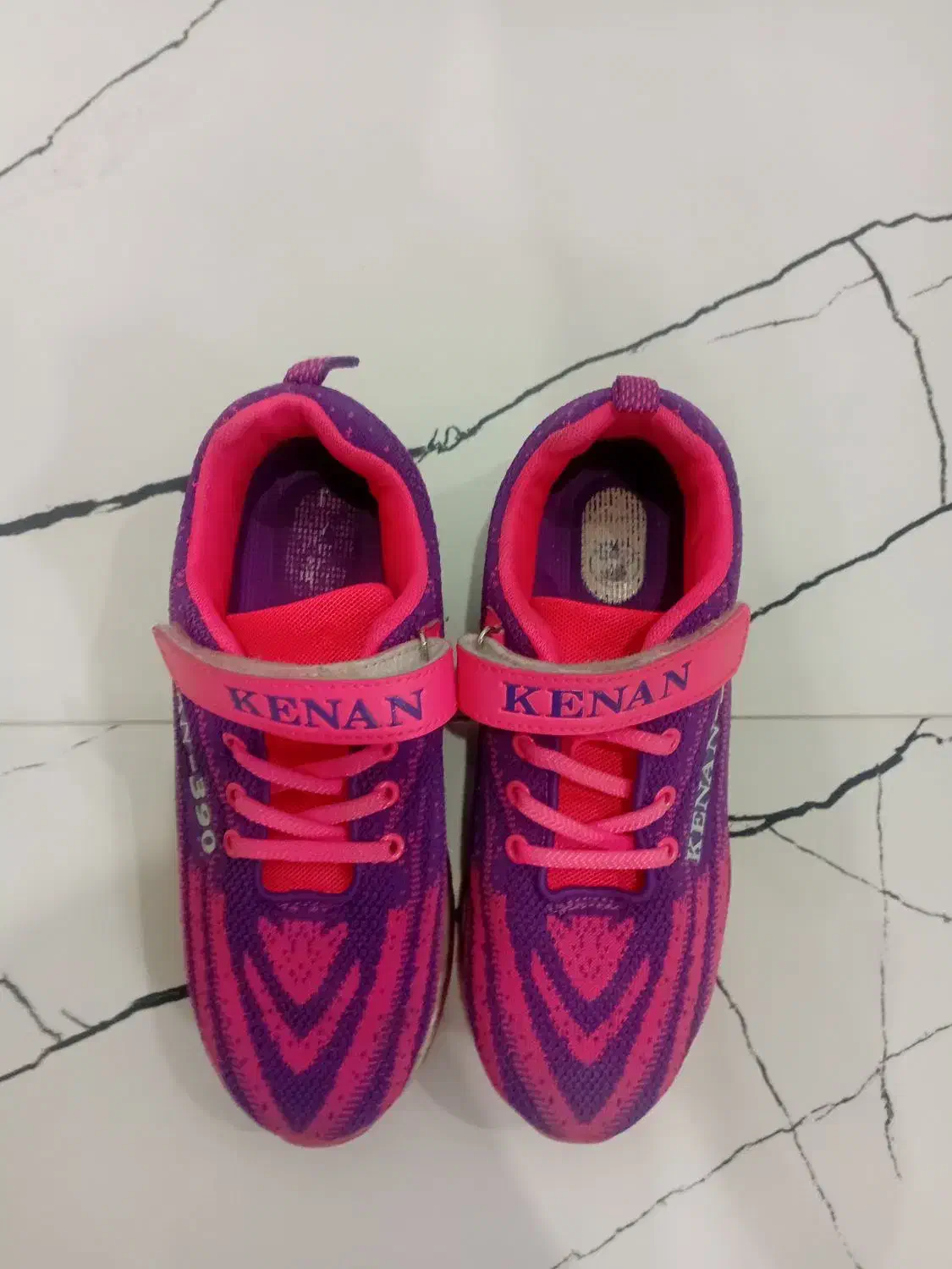 کفش ورزشی طبی|کیف، کفش، کمربند|قیدار, |دیوار