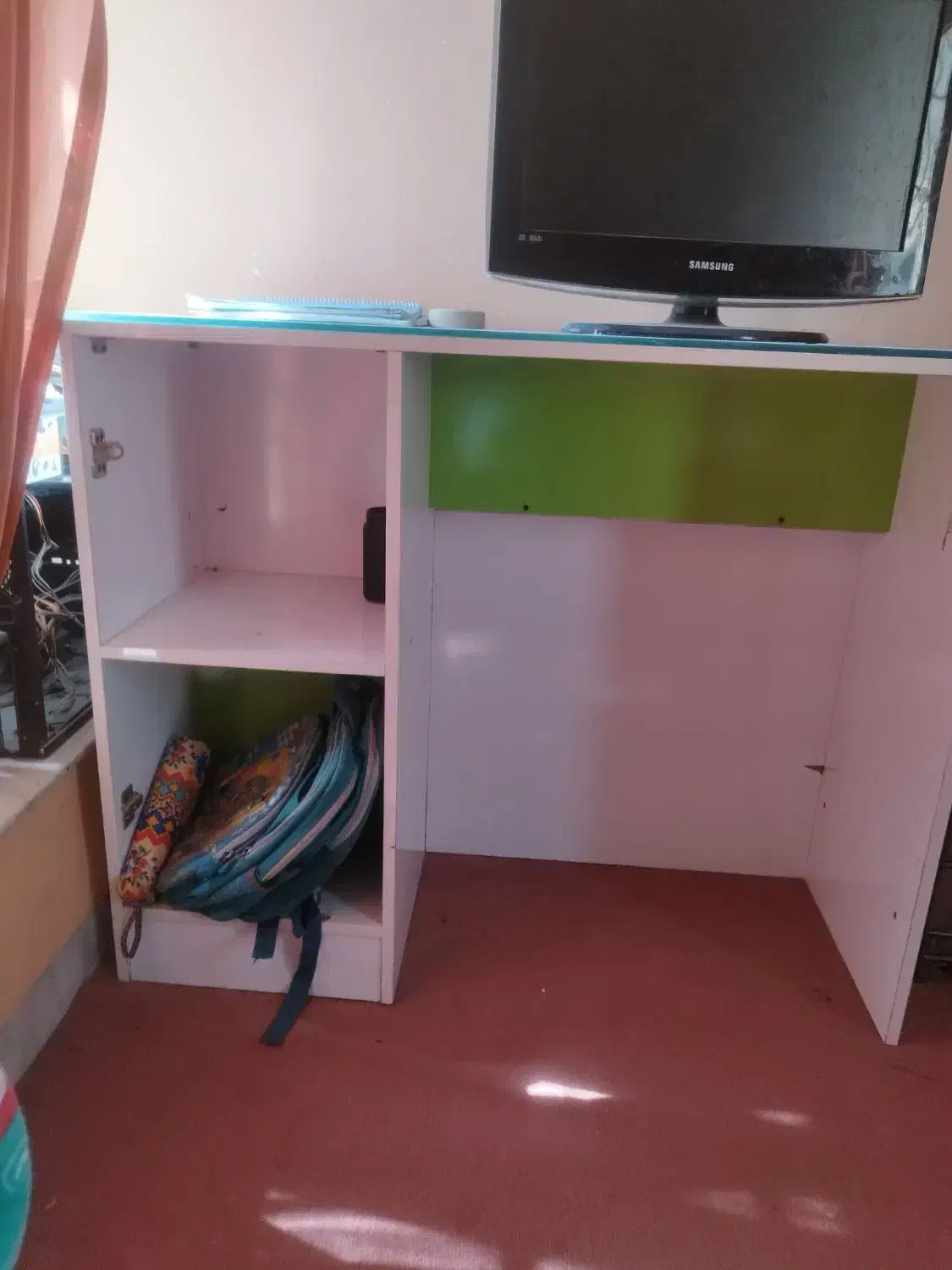 فروش میز کامپیوتر یا تحریر و دو طبقه|میز تحریر و کامپیوتر|بم, |دیوار