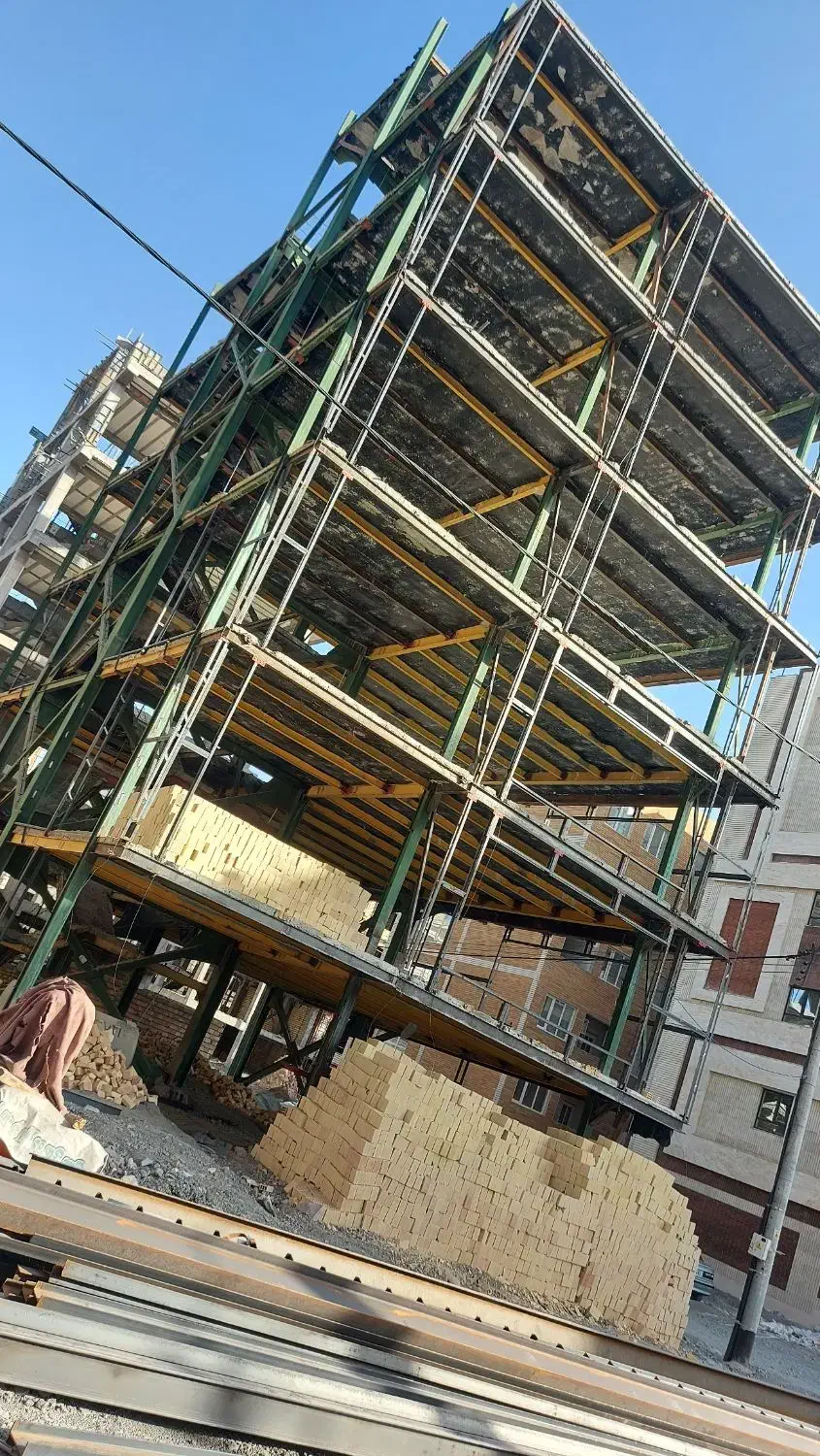 استخدام نیرو کار جوشکاری نبشی کشی نما|استخدام معماری، عمران و ساختمانی|بیرجند, |دیوار