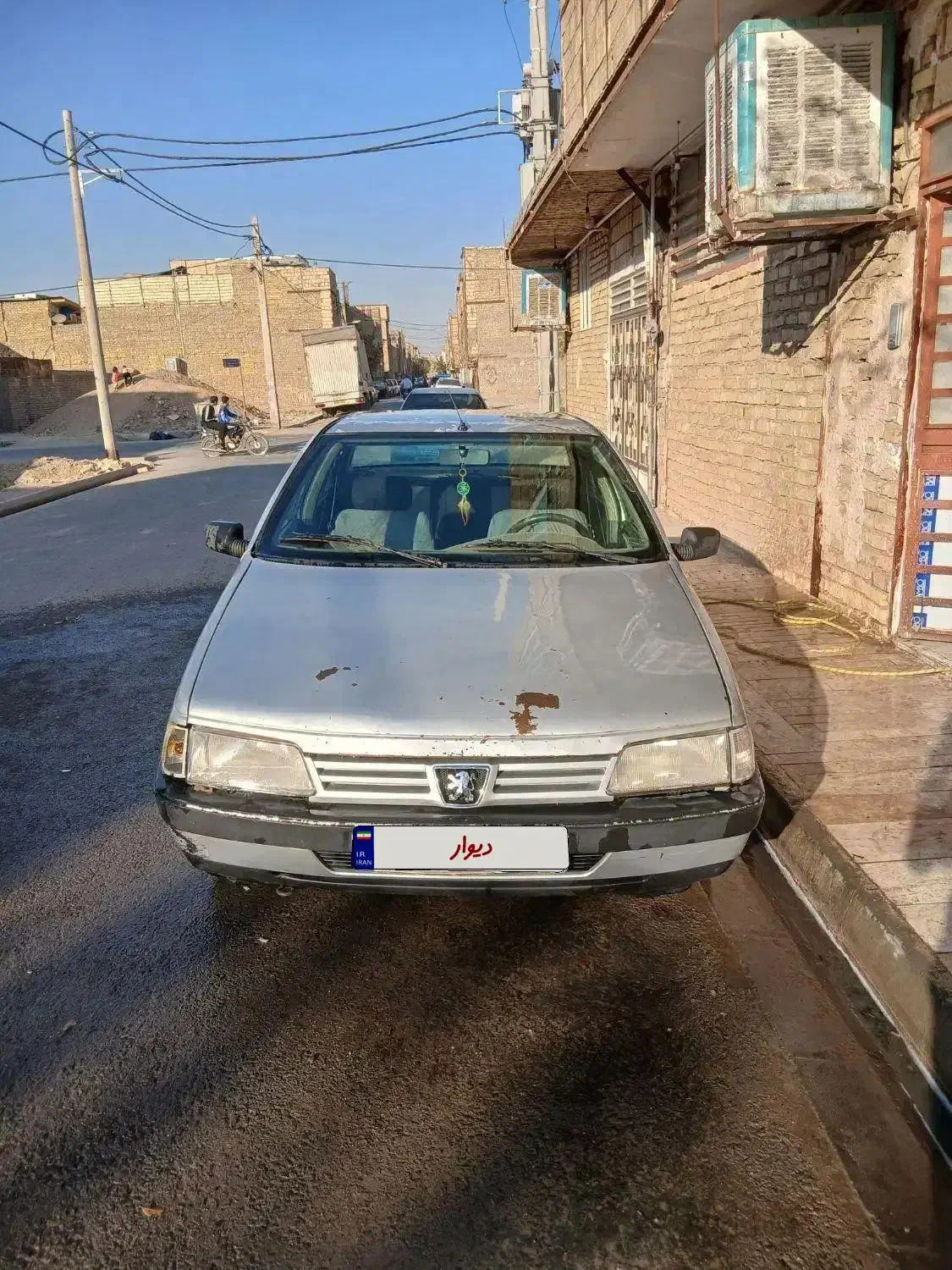 روآ ۸۷ نقره ای ۱۲۵۰۰۰۰۰۰|خودرو سواری و وانت|قم, ولیعصر|دیوار